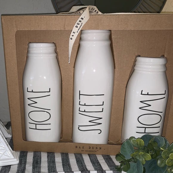 🍁Rae Dunn | HOME SWEET HOME | Set 3 Milk Bottles - Picture 2 of 2